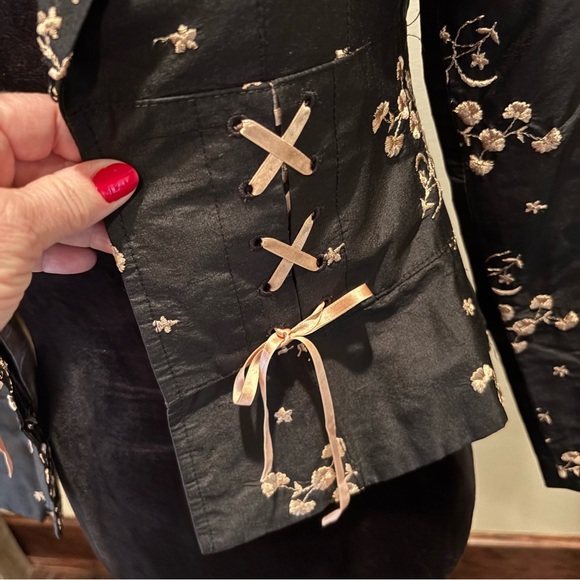 Nanette Lepore Embroidered Floral Jacket with Ribbon Detail,Size 0,Y2K Vintage - Picture 3 of 12